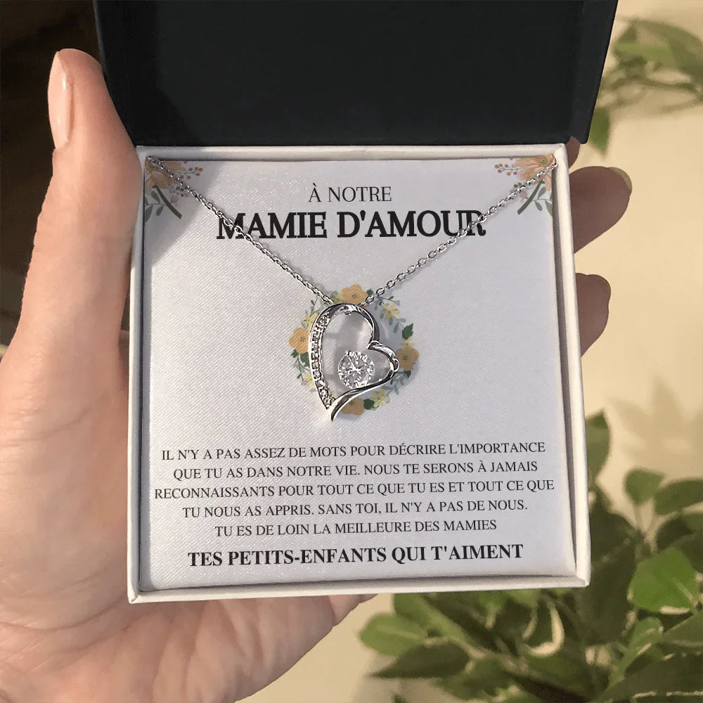 Coffret Collier « À Notre Mamie D’Amour »
